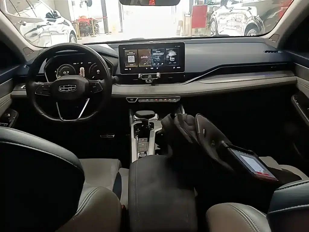 Xingrui 2021 Facelift 2.0TD Premium Edition — миниатюра 10