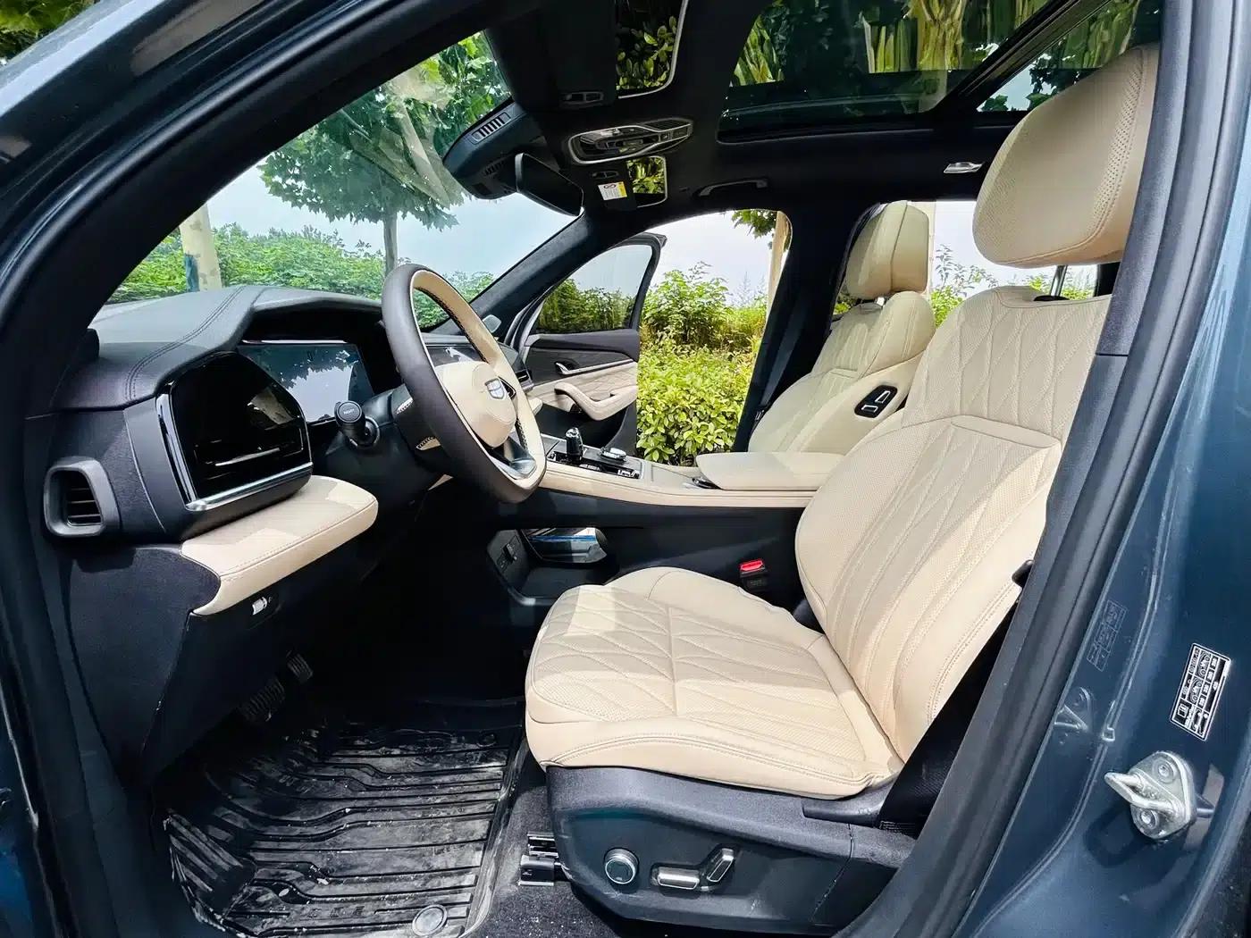 Geely Xingyue L 2025 Oriental Radiance 2.0TD Automatic Star Edition — миниатюра 3