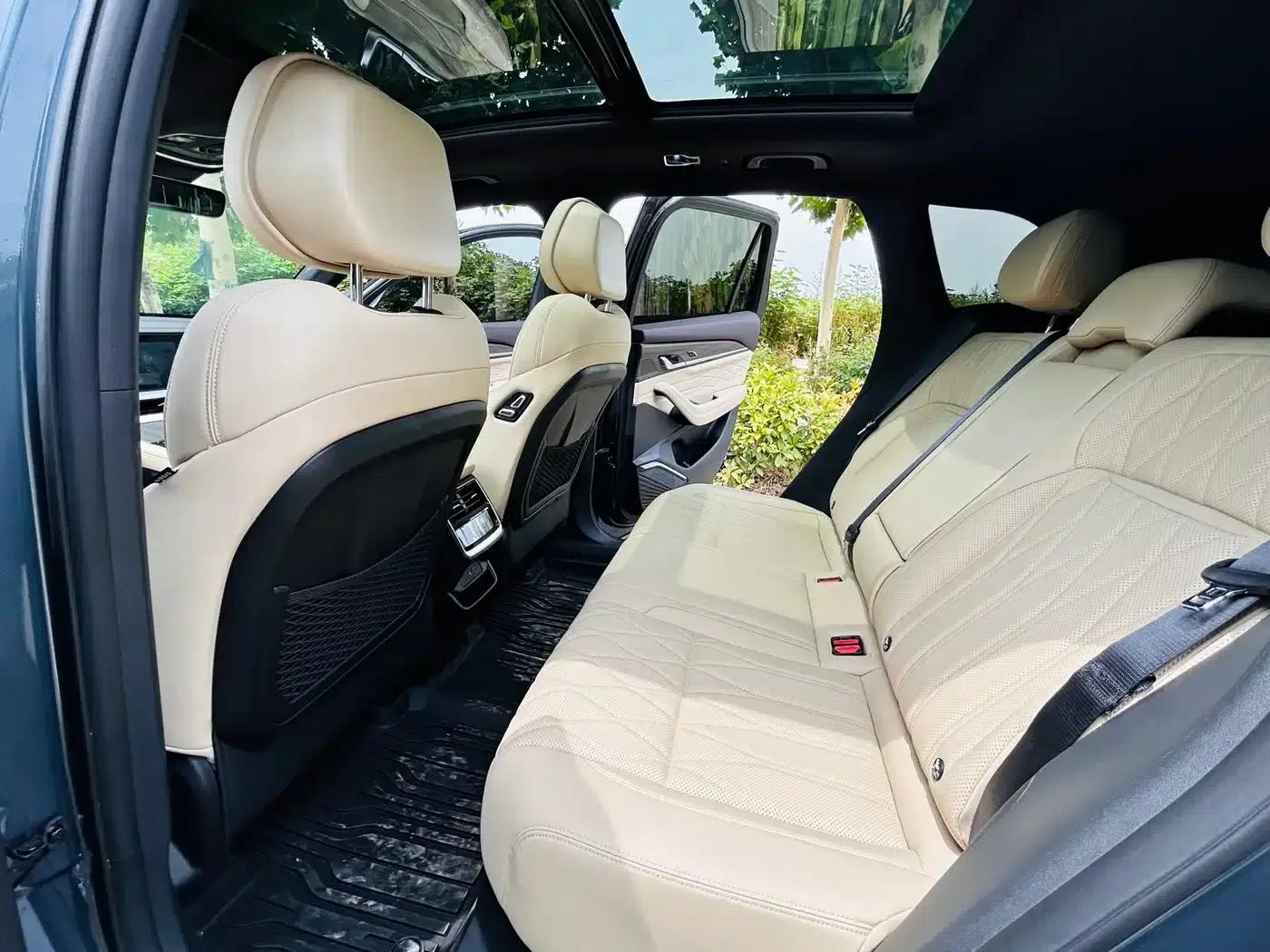 Geely Xingyue L 2025 Oriental Radiance 2.0TD Automatic Star Edition — миниатюра 4