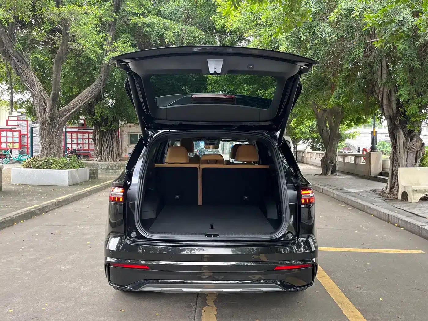 Geely Xingyue L 2024 Hybrid 1.5T Tiangong Edition — миниатюра 22