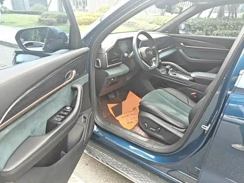 Geely Xingyue L 2021 2.0TD High-Power Automatic Four-Wheel Drive Premium Edition — миниатюра 5
