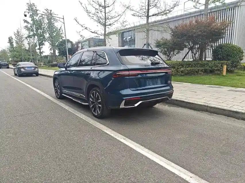 Geely Xingyue L 2021 2.0TD High-Power Automatic Four-Wheel Drive Premium Edition — миниатюра 8