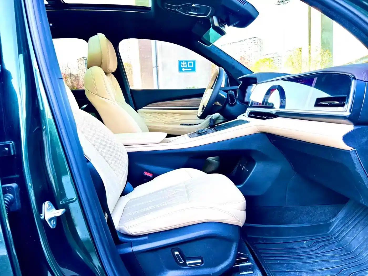 Geely Xingyue L 2025 Oriental Radiance 2.0TD Automatic 4WD Moon Gazing Edition — миниатюра 9