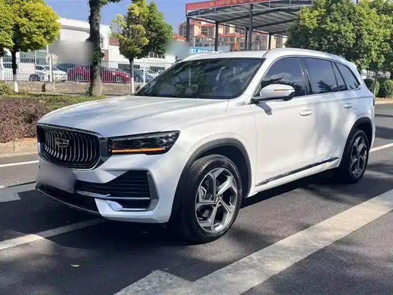 Geely Xingyue L 2024 2.0TD High-Power Automatic Two-Wheel Drive Cloud Edition — миниатюра 1