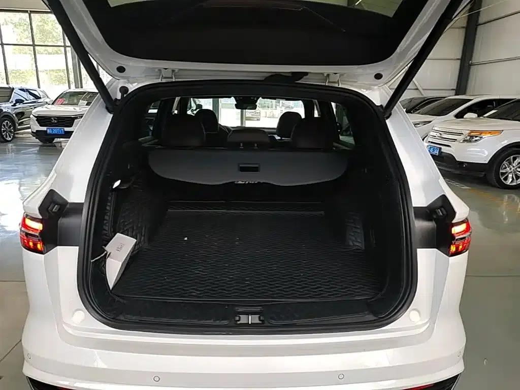 Geely Xingyue L 2021 2.0TD High-Power Automatic Four-Wheel Drive Premium Edition — миниатюра 19