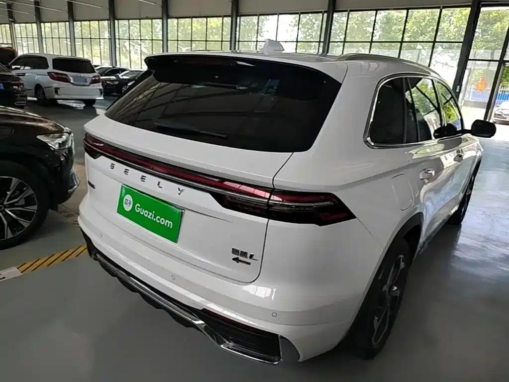 Geely Xingyue L 2021 2.0TD High-Power Automatic Four-Wheel Drive Premium Edition — миниатюра 7