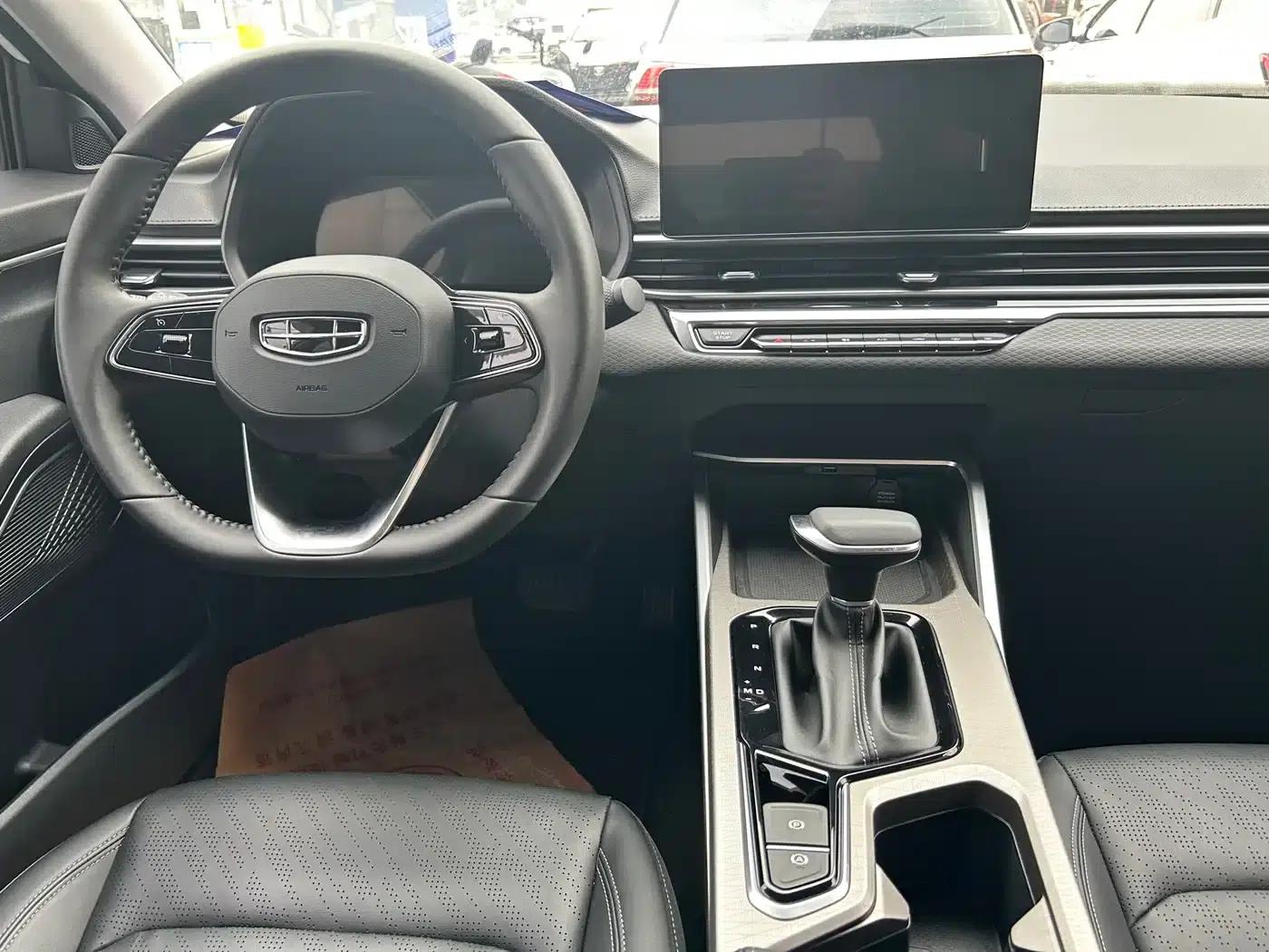 Geely Emgrand 2022 4th Generation 1.5L CVT Elite — миниатюра 4