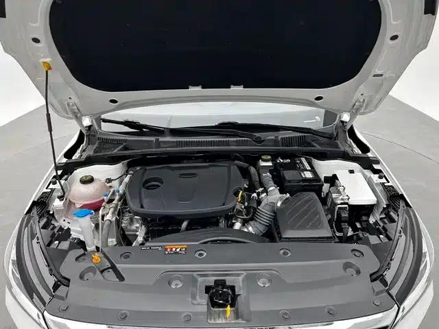 Geely Emgrand 2023 4th Generation Champion Edition 1.5L CVT Premium — миниатюра 12