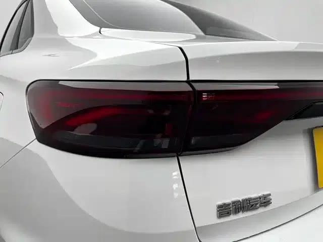 Geely Emgrand 2023 4th Generation Champion Edition 1.5L CVT Premium — миниатюра 16