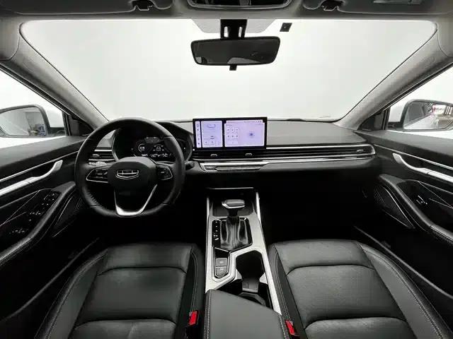 Geely Emgrand 2023 4th Generation Champion Edition 1.5L CVT Premium — миниатюра 5
