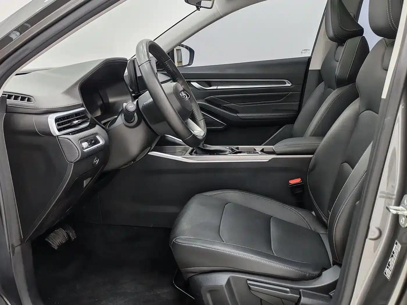 Geely Emgrand 2022 4th Generation 1.5L CVT Premium — миниатюра 7