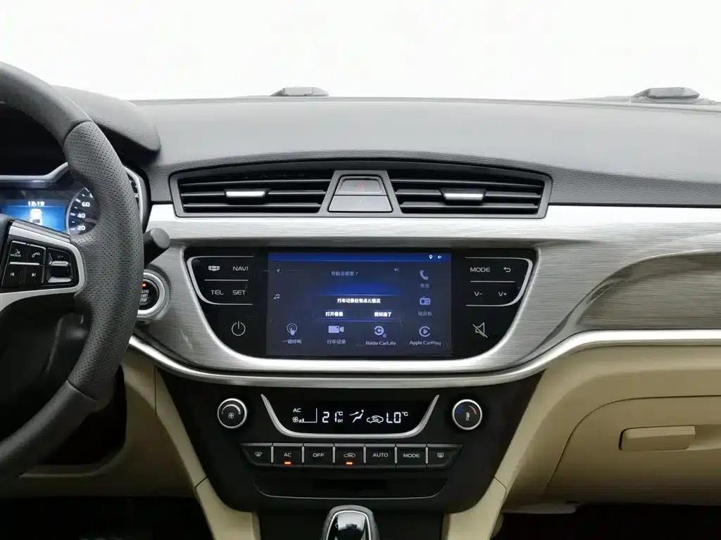 Geely Emgrand 2017 Sedan Million Edition 1.5L CVT Luxury Model — миниатюра 12