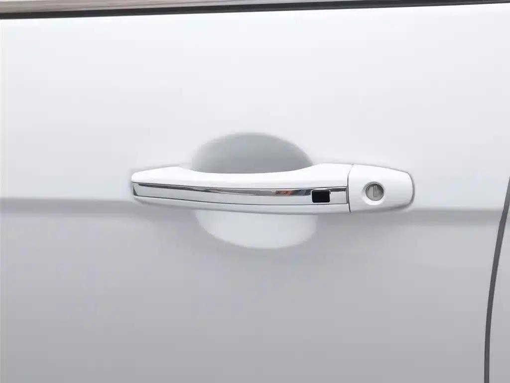 Geely Emgrand 2017 Sedan Million Edition 1.5L Manual Upward Connected Version — миниатюра 18