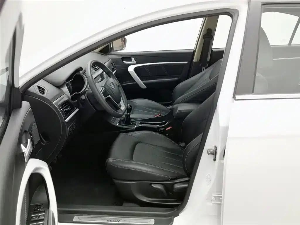 Geely Emgrand 2017 Sedan Million Edition 1.5L Manual Upward Connected Version — миниатюра 10
