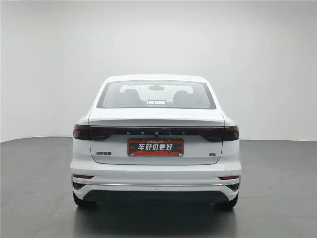 Geely Emgrand 2023 4th Generation Champion Edition 1.5L CVT Premium — миниатюра 4