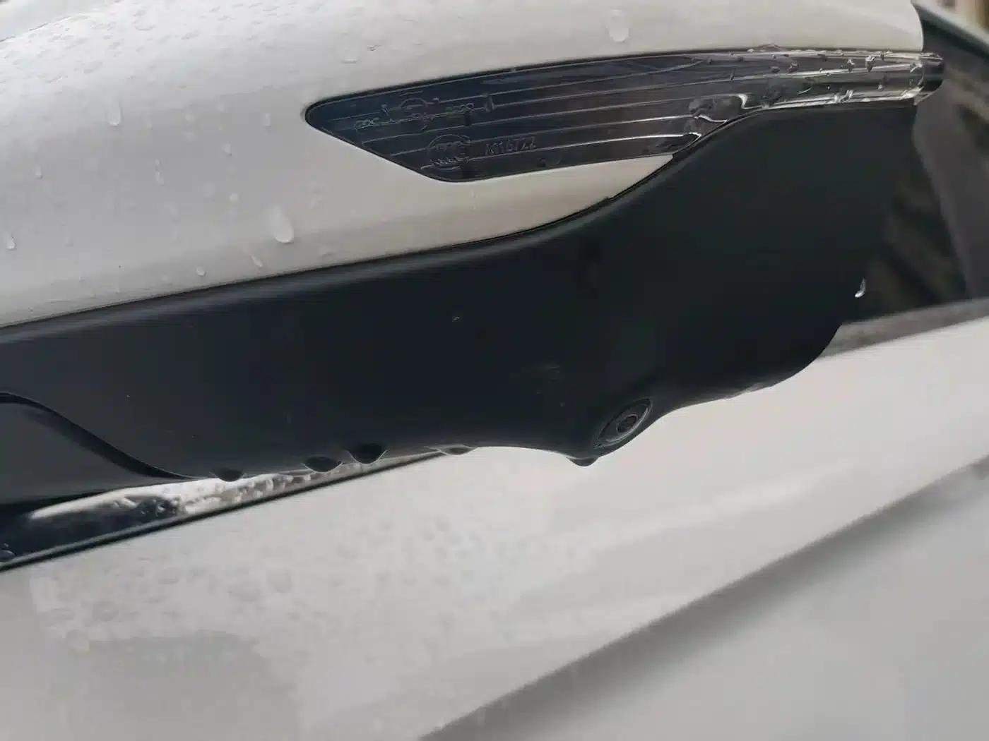 Geely Emgrand 2022 4th Generation 1.5L CVT Luxury Edition — миниатюра 3