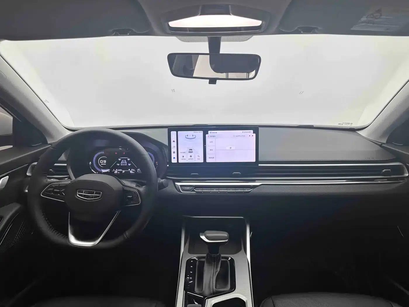 Geely Emgrand 2023 4th Generation Champion Edition 1.5L CVT Premium — миниатюра 14