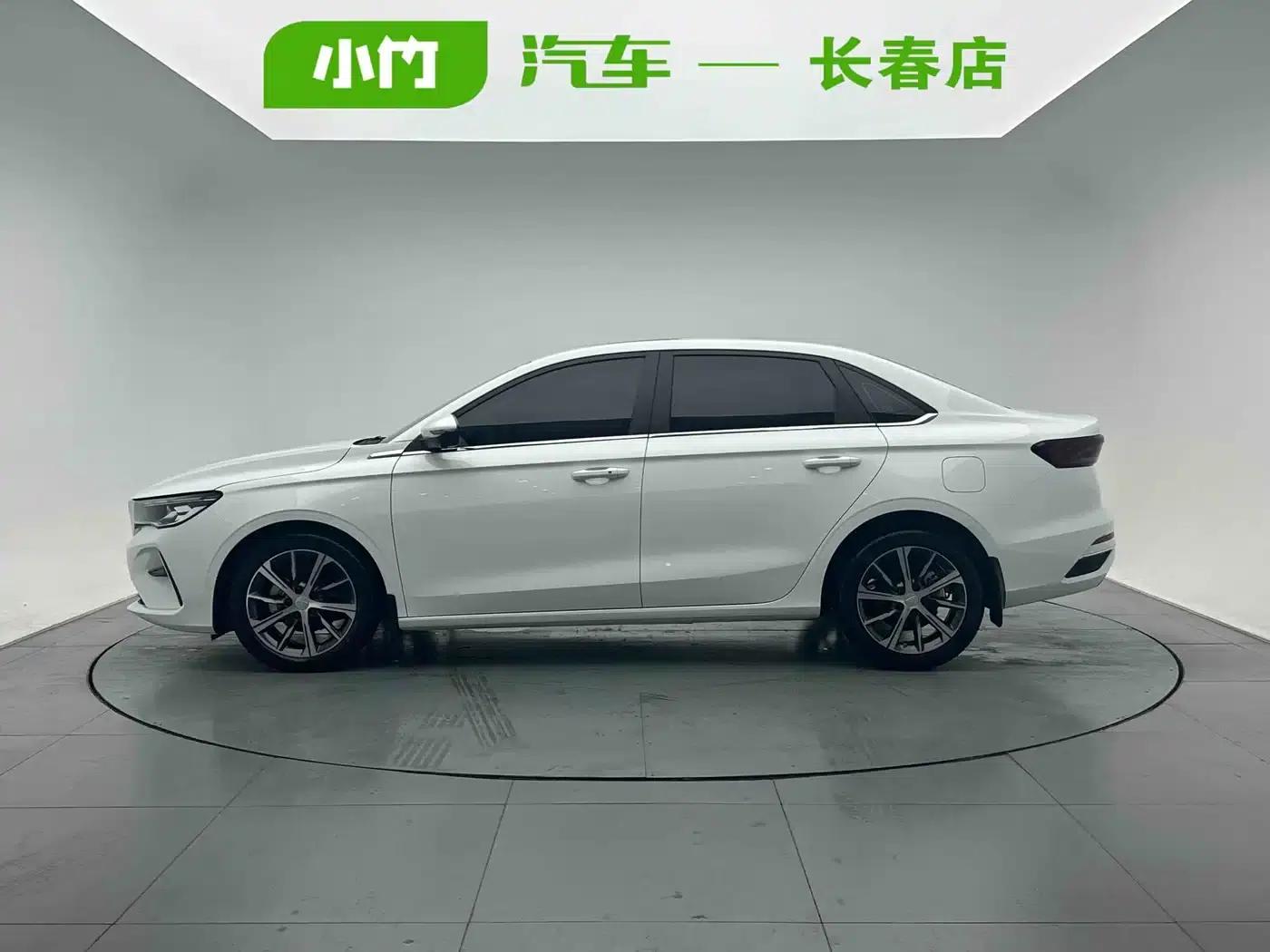 Geely Emgrand 2023 4th Generation Champion Edition 1.5L CVT Premium — миниатюра 3