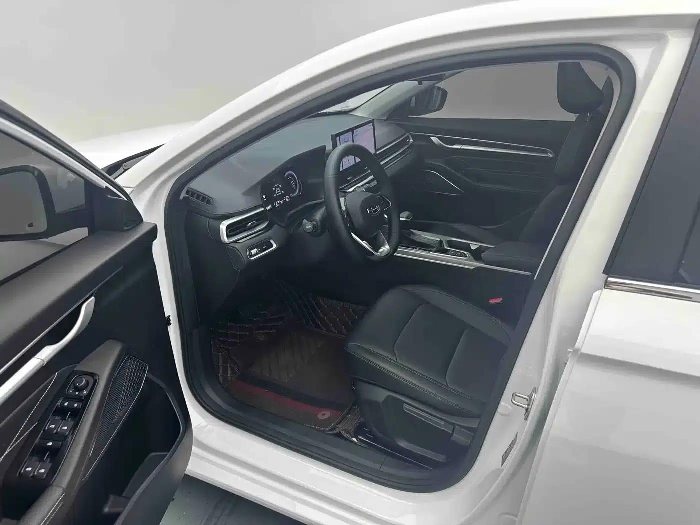 Geely Emgrand 2023 4th Generation Champion Edition 1.5L CVT Premium — миниатюра 8