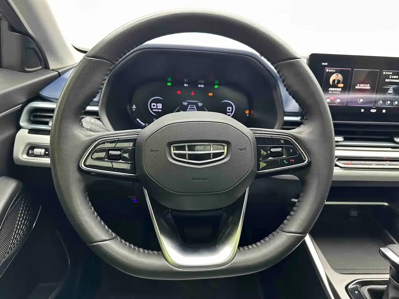 Geely Emgrand 2022 4th Generation 1.5L CVT Flagship Edition — миниатюра 17