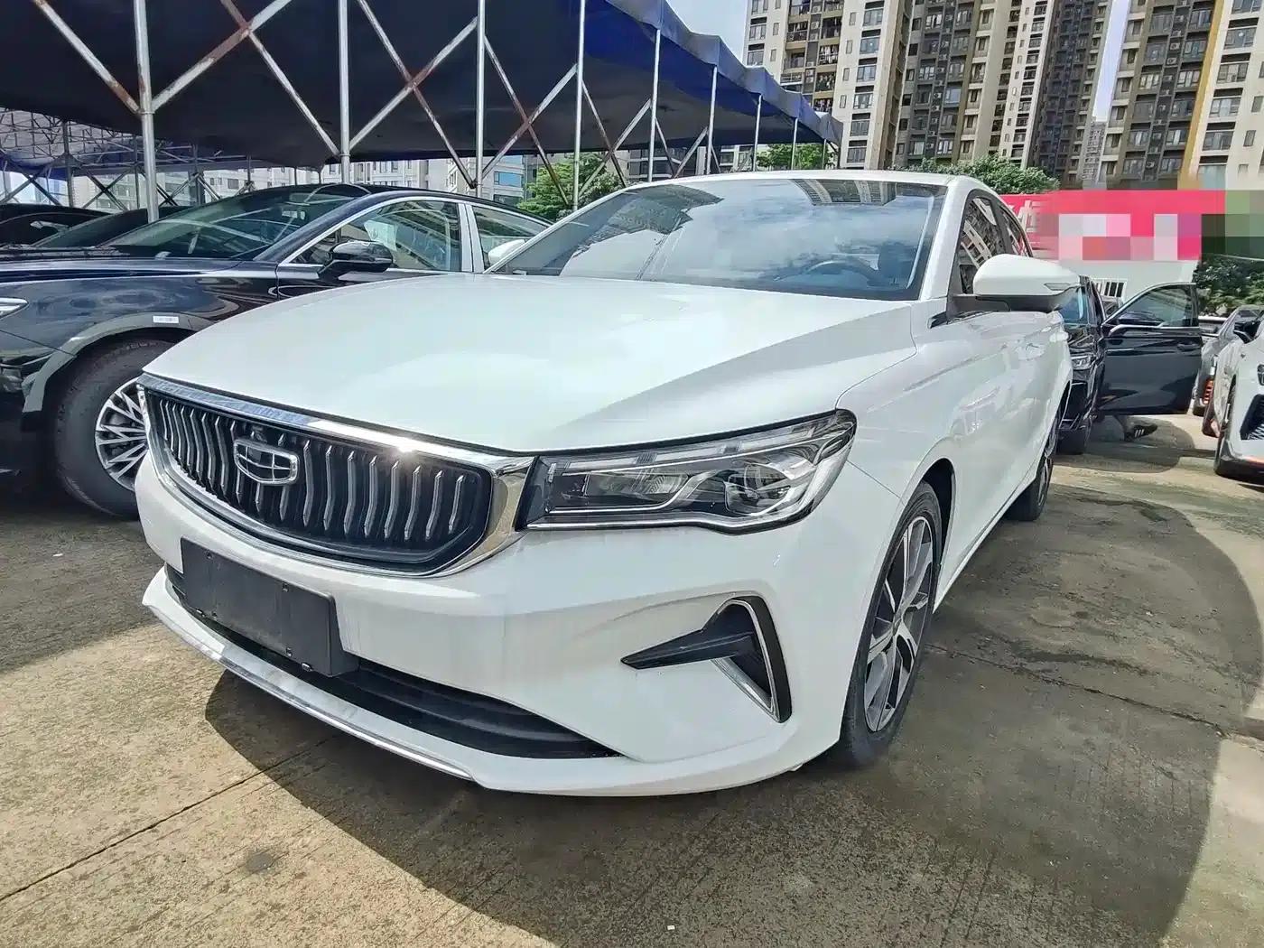 Geely Emgrand 2022 4th Generation 1.5L CVT Premium — миниатюра 1