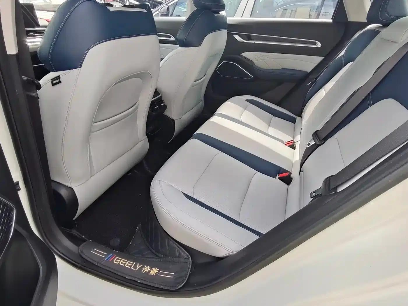 Geely Emgrand 2022 4th Generation 1.5L CVT Premium — миниатюра 5