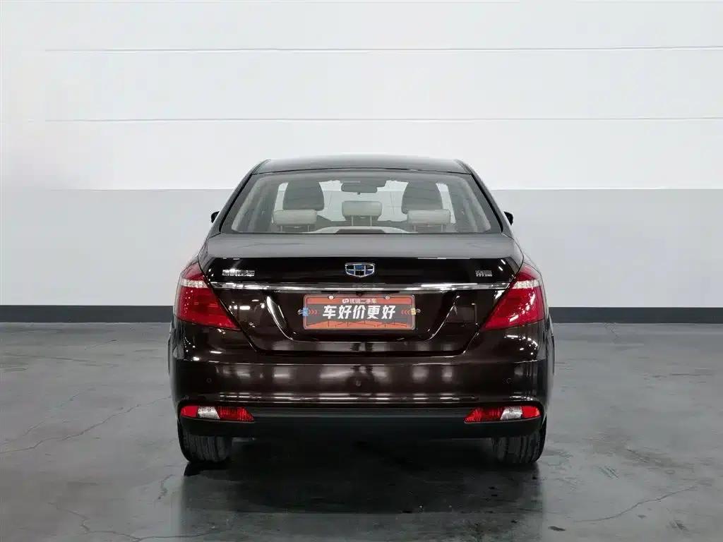 Geely Emgrand 2017 Sedan Million Edition 1.5L Manual Deluxe — миниатюра 4