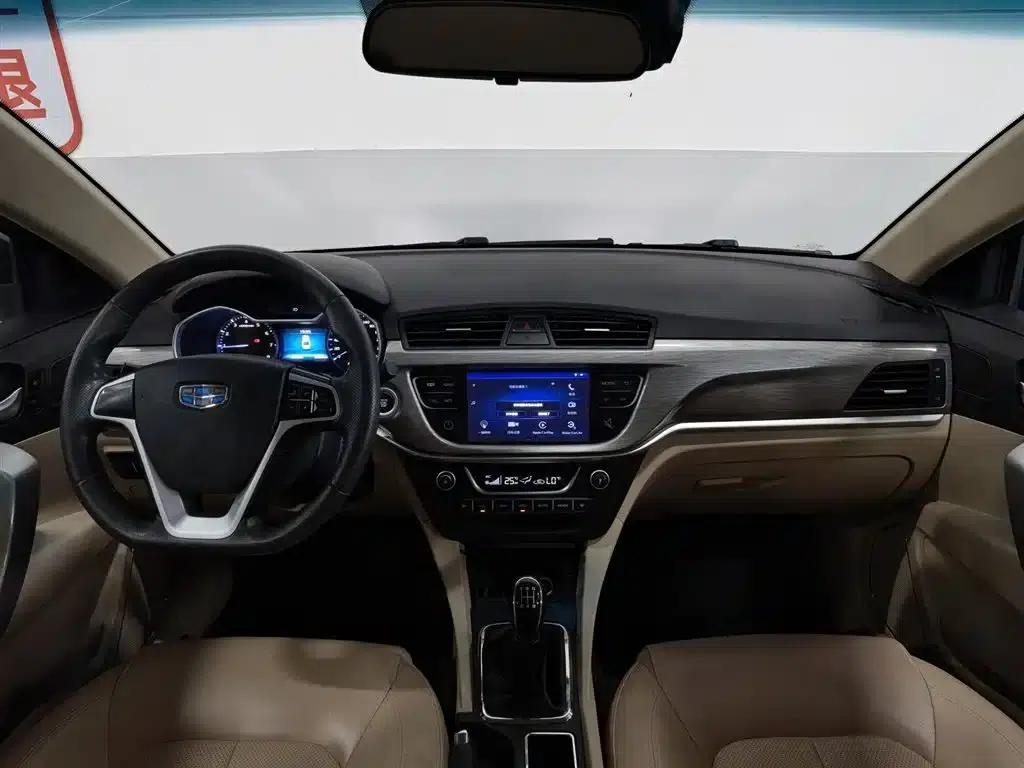 Geely Emgrand 2017 Sedan Million Edition 1.5L Manual Deluxe — миниатюра 5