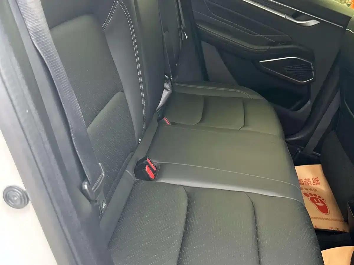 Geely Emgrand 2022 4th Generation 1.5L CVT Luxury Edition — миниатюра 10
