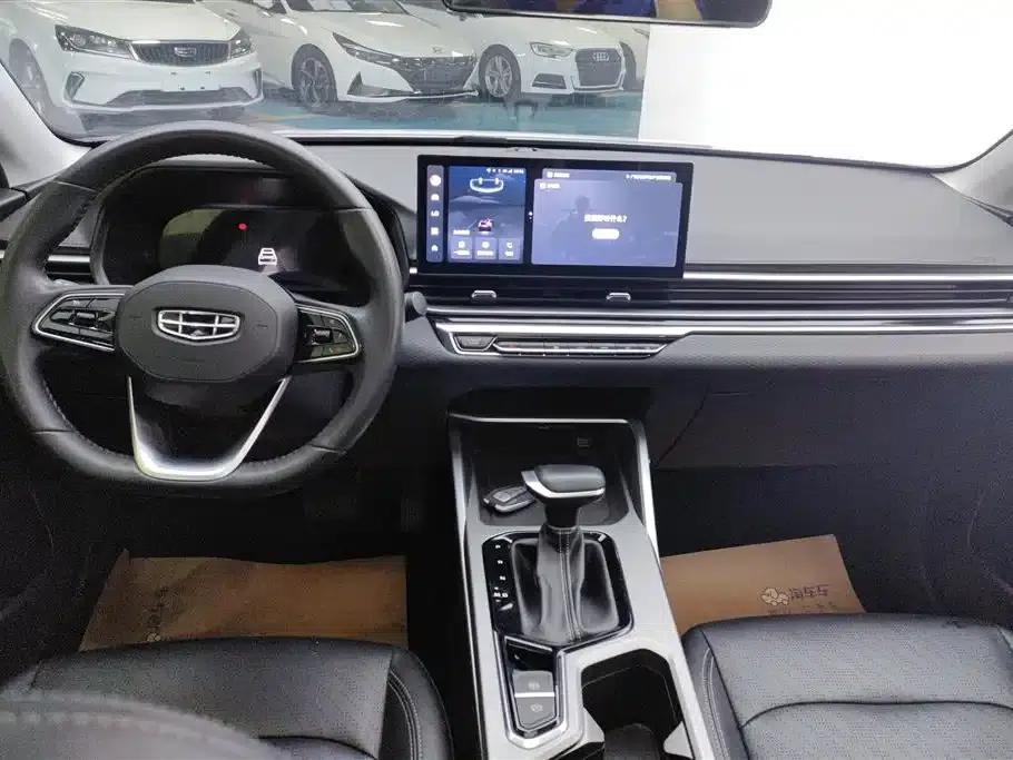 Geely Emgrand 2023 4th Generation Champion Edition 1.5L CVT Premium — миниатюра 12