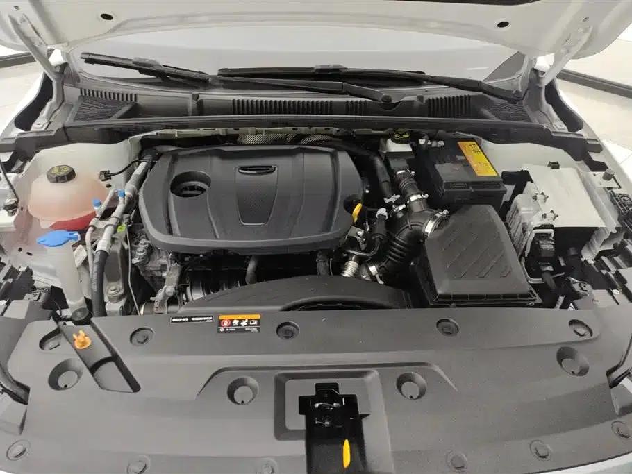 Geely Emgrand 2023 4th Generation Champion Edition 1.5L CVT Premium — миниатюра 10