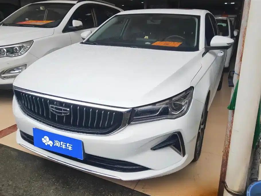 Geely Emgrand 2022 4th Generation 1.5L CVT Premium — миниатюра 1