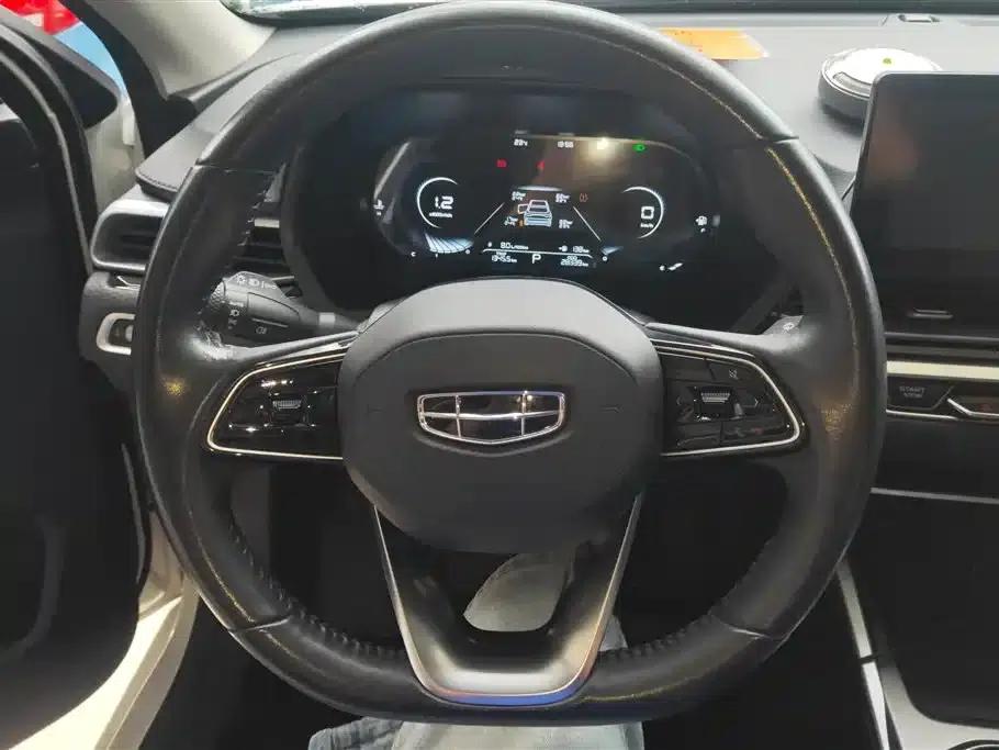 Geely Emgrand 2022 4th Generation 1.5L CVT Premium — миниатюра 15