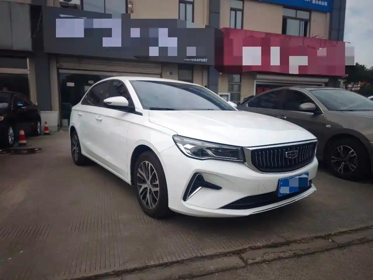 Geely Emgrand 2023 4th Generation Champion Edition 1.5L CVT Luxury — миниатюра 2