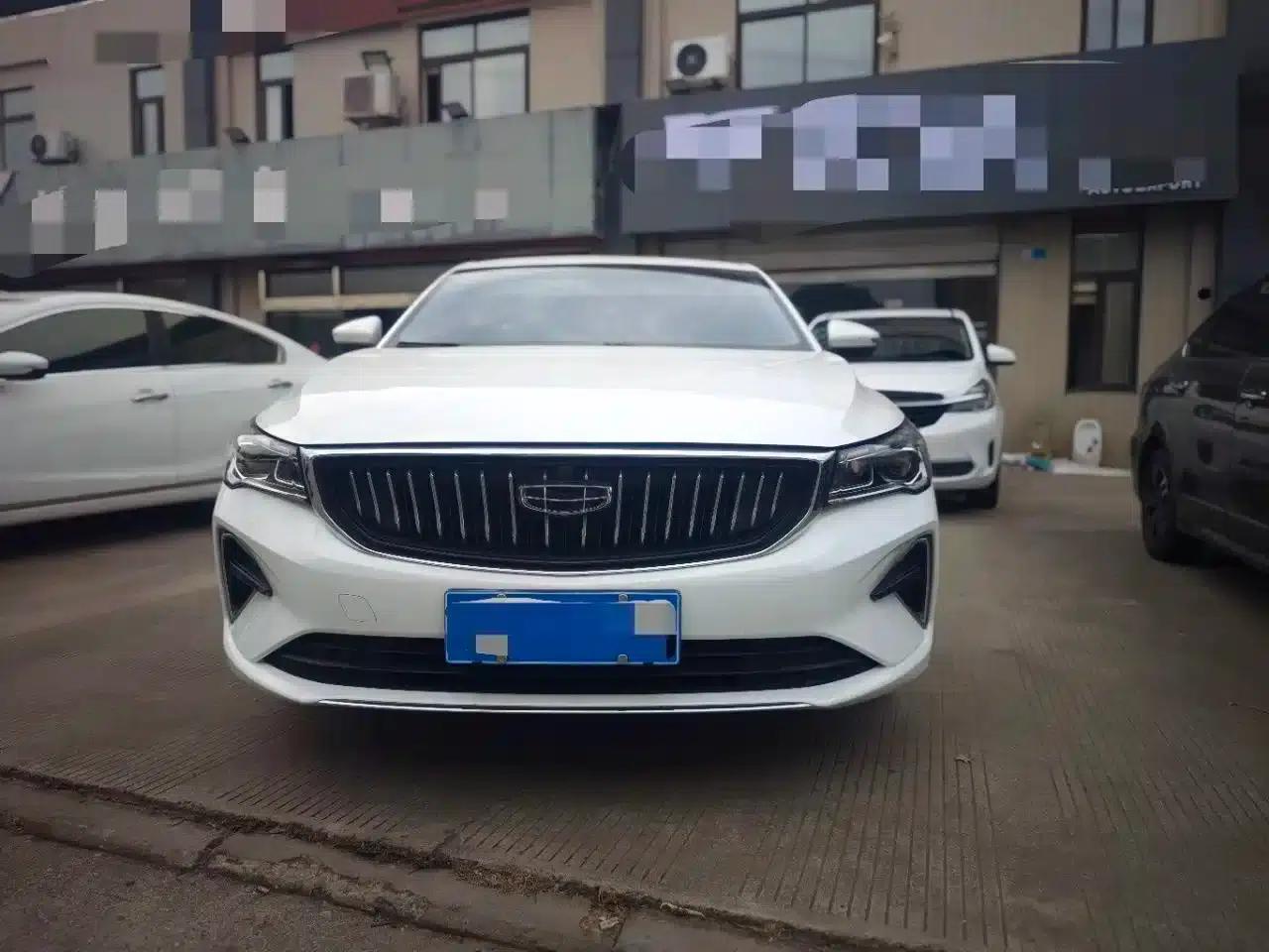 Geely Emgrand 2023 4th Generation Champion Edition 1.5L CVT Luxury — миниатюра 3