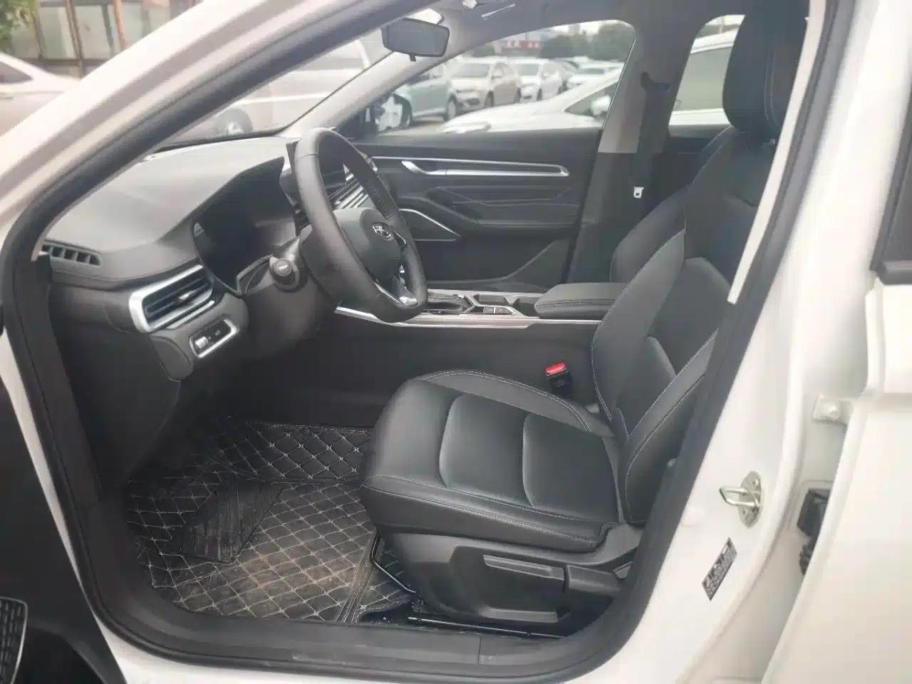 Geely Emgrand 2023 4th Generation Champion Edition 1.5L CVT Luxury — миниатюра 10