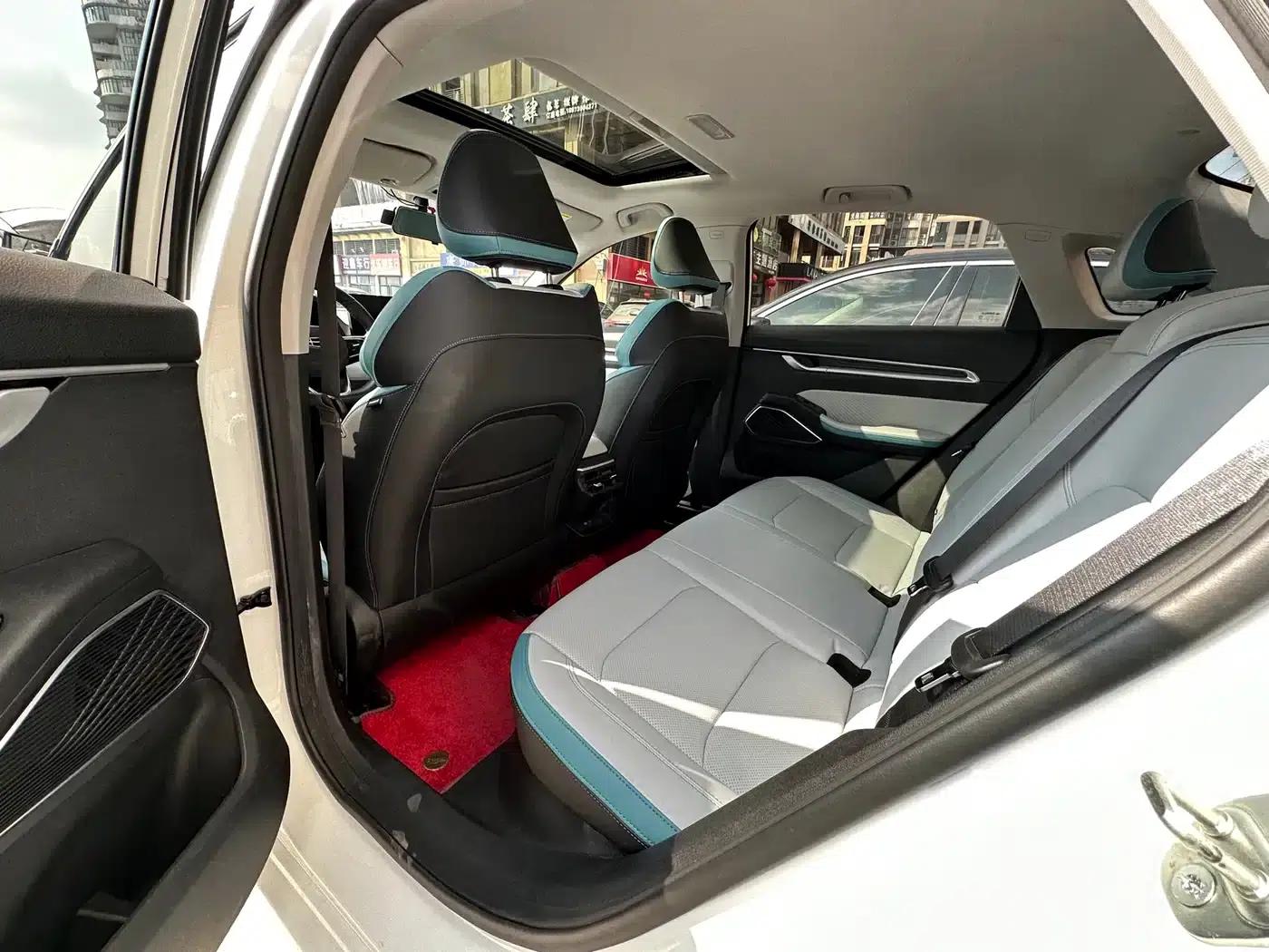 Geely Emgrand 2022 4th Generation 1.5L CVT Elite — миниатюра 9