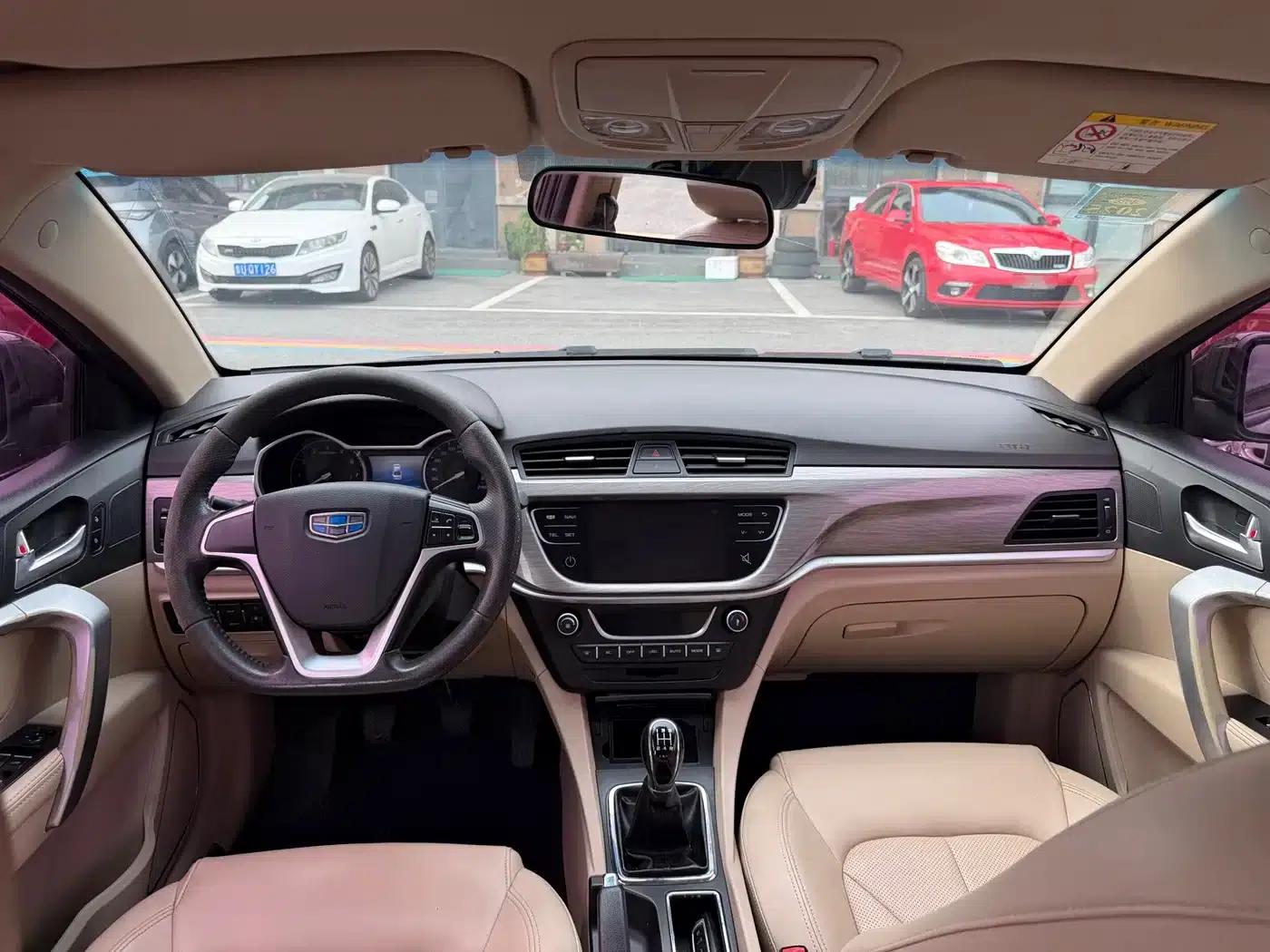 Geely Emgrand 2017 Sedan Million Edition 1.5L Manual Deluxe — миниатюра 9