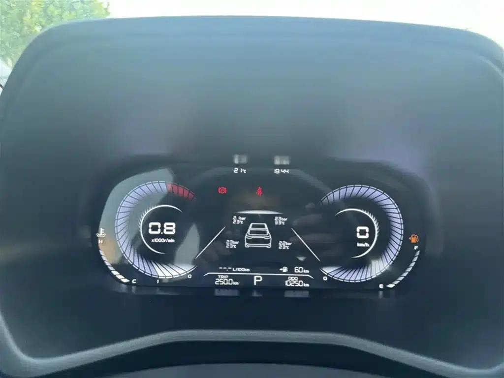 Geely Emgrand 2023 4th Generation Champion Edition 1.5L CVT Premium — миниатюра 16
