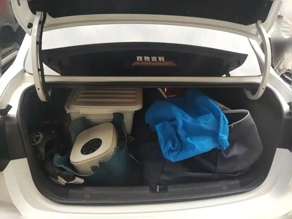 Geely Emgrand 2023 4th Generation Champion Edition 1.5L CVT Premium — миниатюра 10