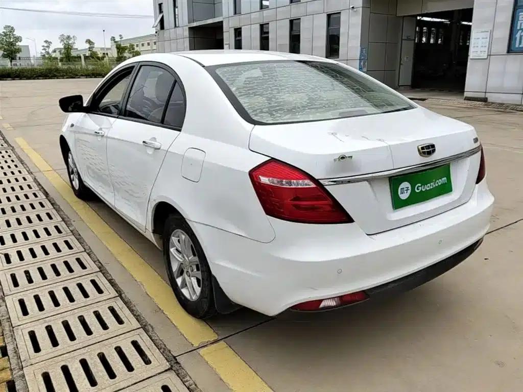 Geely Emgrand 2017 Sedan Million Edition 1.5L CVT Luxury Model — миниатюра 5