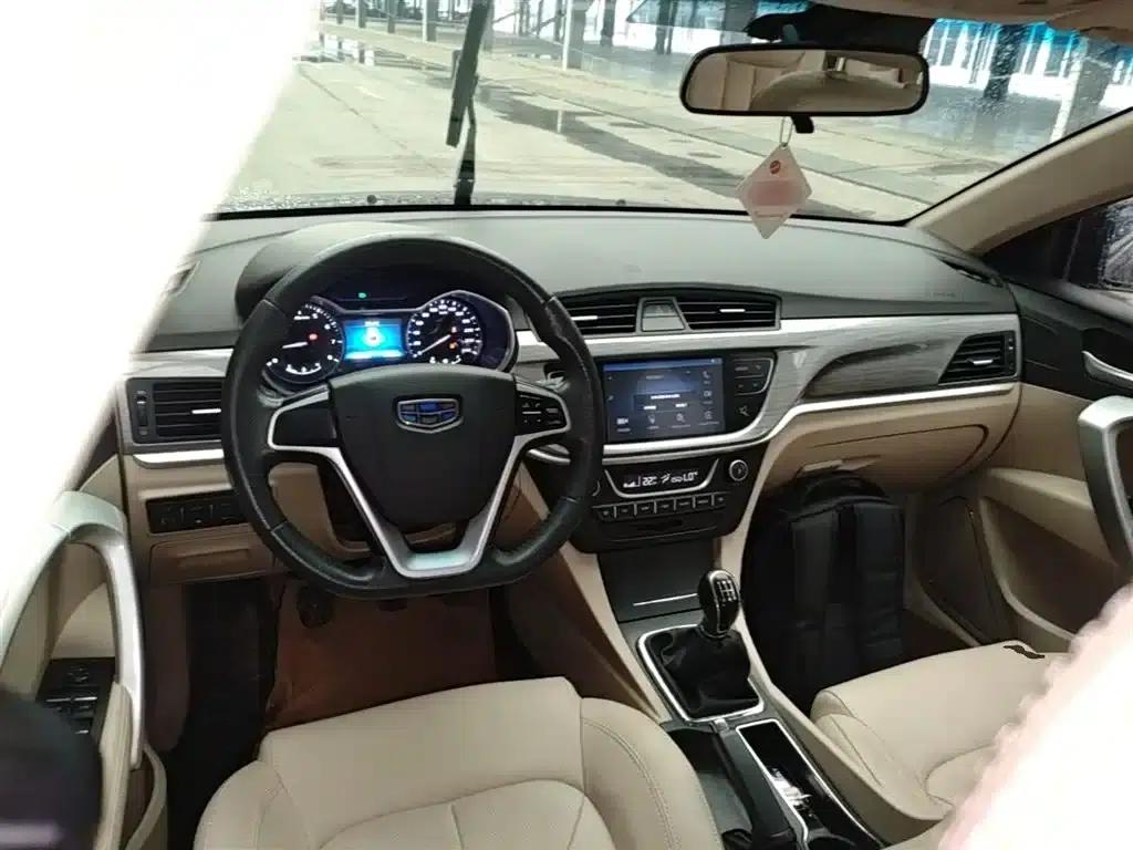 Geely Emgrand 2017 Sedan Million Edition 1.5L Manual Deluxe — миниатюра 11