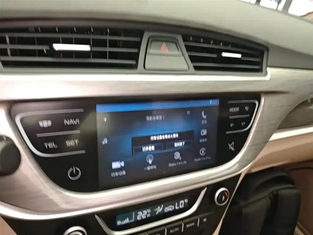 Geely Emgrand 2017 Sedan Million Edition 1.5L Manual Deluxe — миниатюра 13