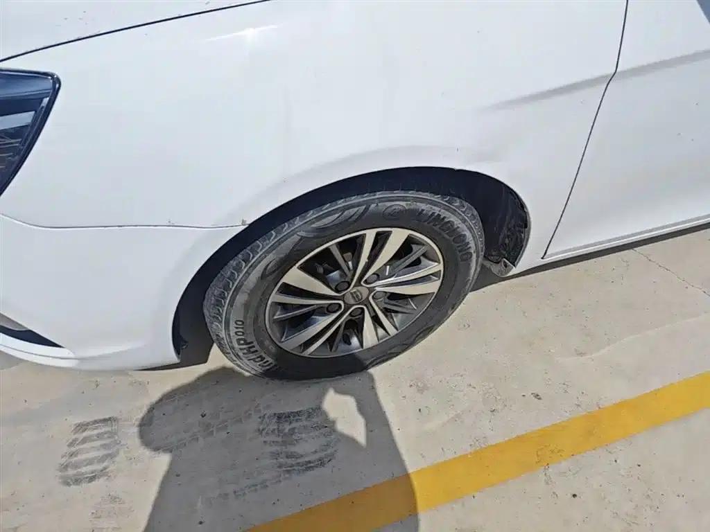 Geely Emgrand 2018 1.5L CVT Luxury Edition — миниатюра 22