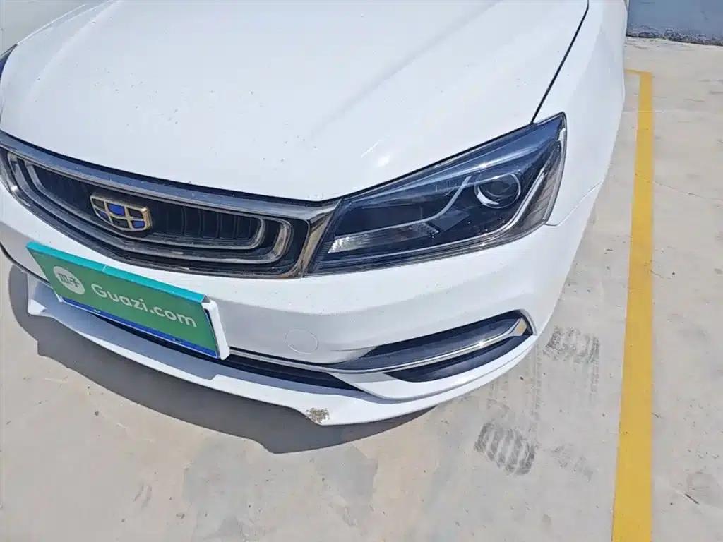 Geely Emgrand 2018 1.5L CVT Luxury Edition — миниатюра 23