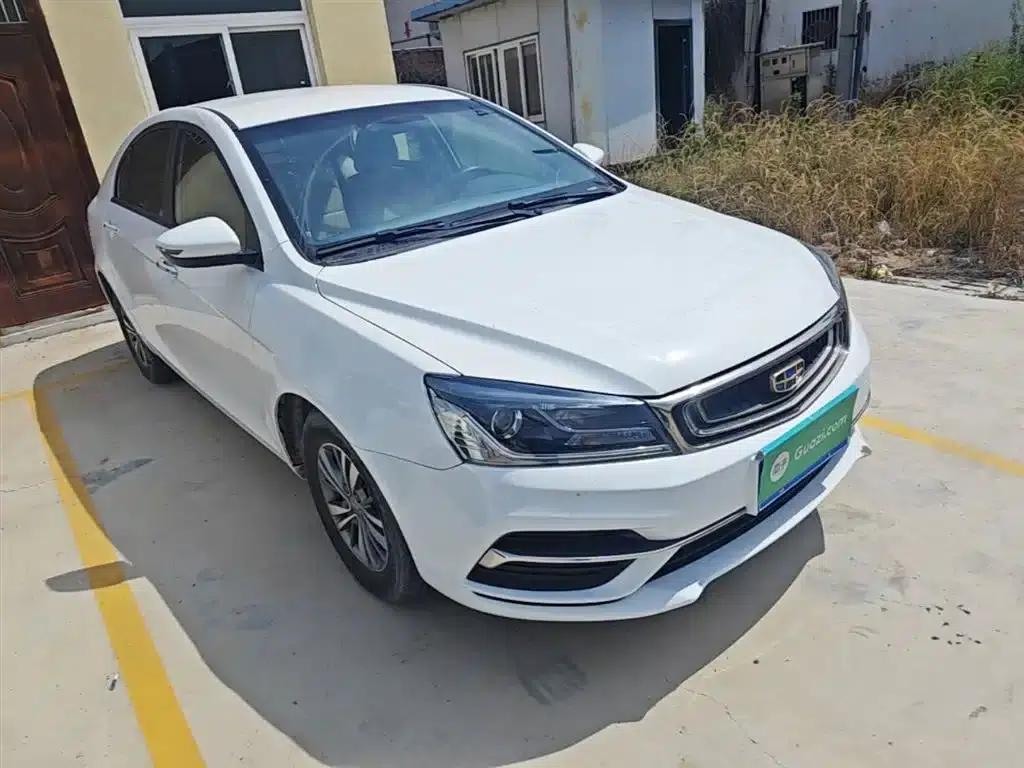 Geely Emgrand 2018 1.5L CVT Luxury Edition — миниатюра 4
