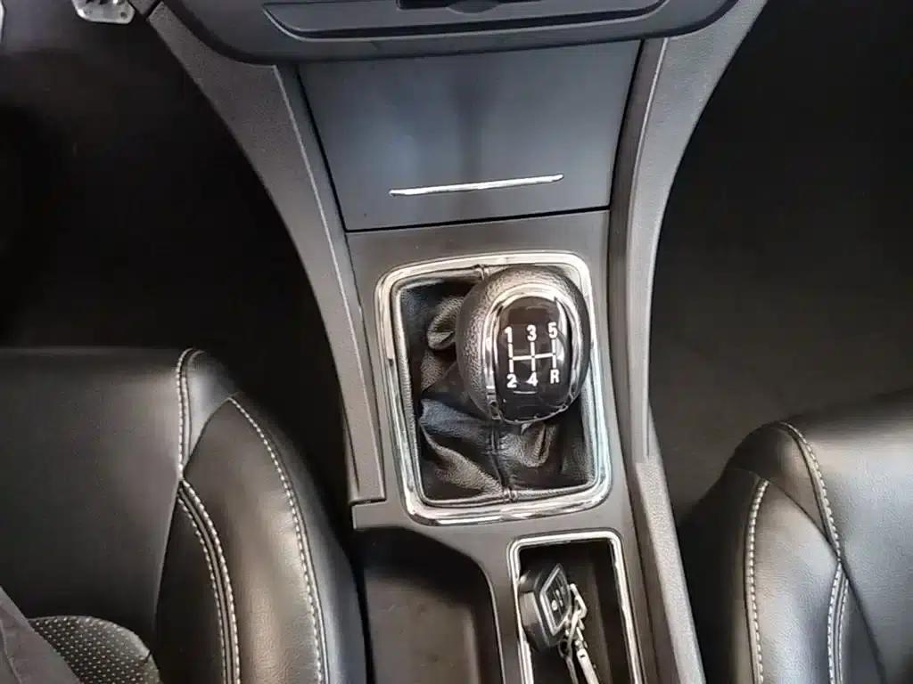 Geely Emgrand 2017 Sedan Million Edition 1.5L Manual Upgrade Version — миниатюра 14