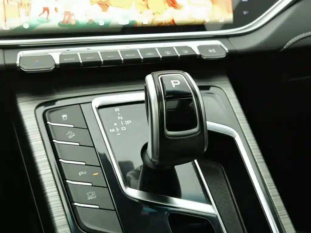 Geely Boyue 2020 1.5TD DCT Intelligent Four-Wheel Drive PRO — миниатюра 13