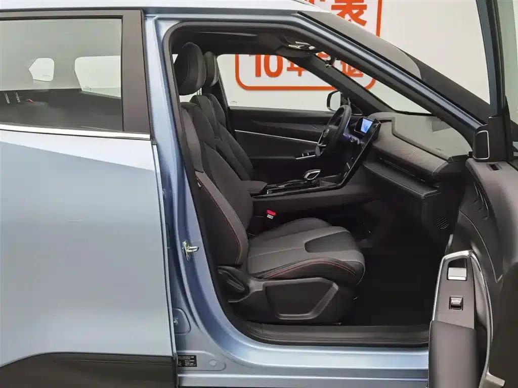 2023 Geely Boyue COOL 1.5TD Smart Edition — миниатюра 23