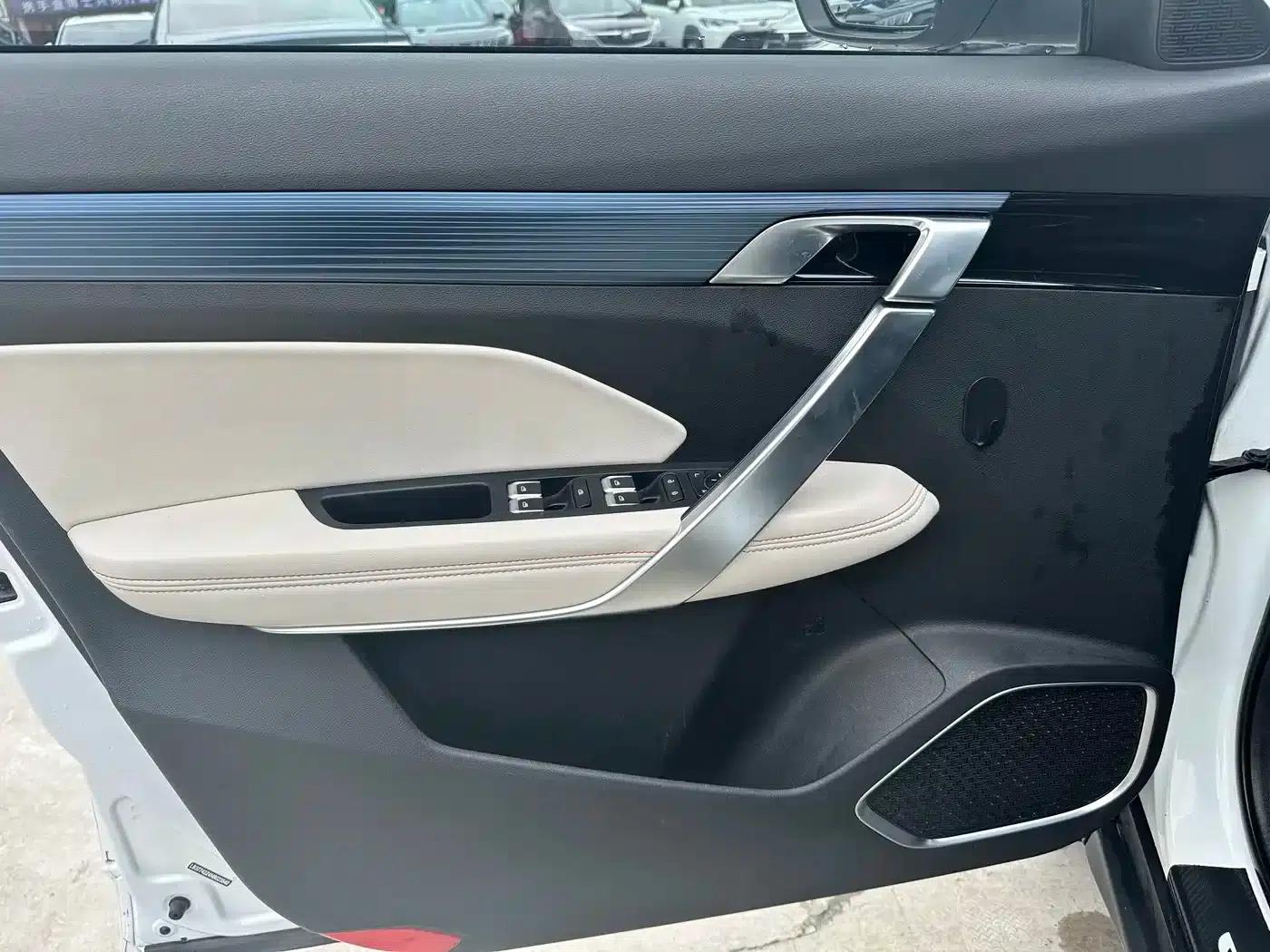 Geely Boyue 2022 Model Boyue X 1.8TD DCT Smart Edition — миниатюра 10